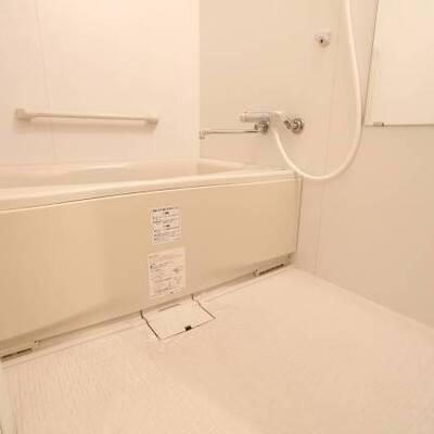 
						ゆったりバスルーム