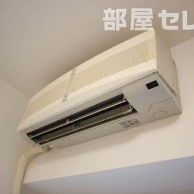 
						エアコンは2010年製