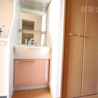 
						※1102号室内写真参照