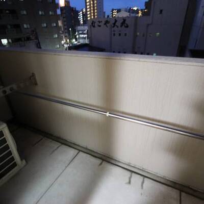 
						バルコニーも広々