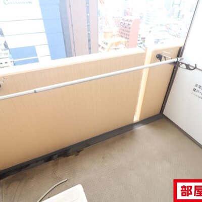 
						広々バルコニーです