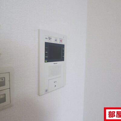 
						浴室乾燥機も付いてます
