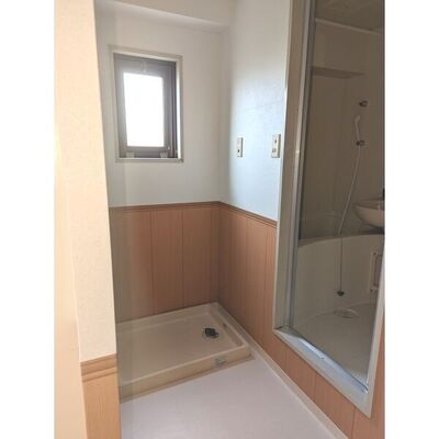 
						洗濯機パン