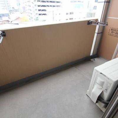 
						503号室内装写真参照
