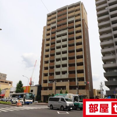 
						おしゃれなエントランスですね
